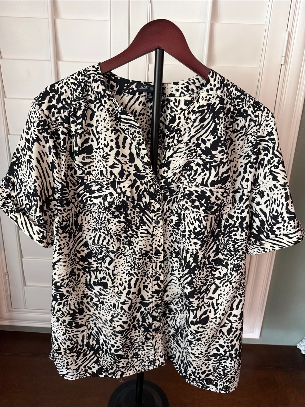 Notations Black and White Abstract Print Blouse